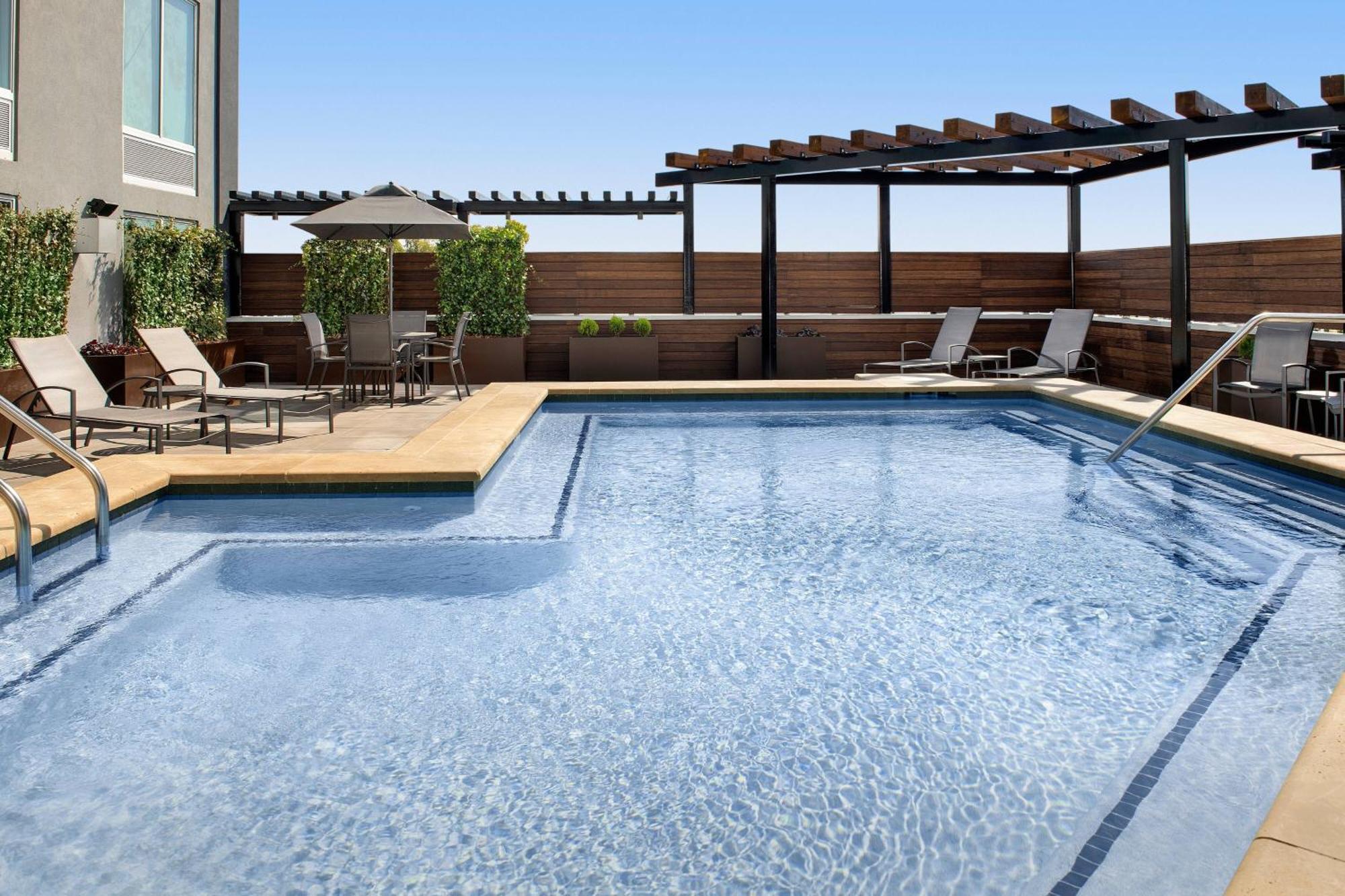 Fairfield Inn & Suites Nashville Near Vanderbilt المظهر الخارجي الصورة